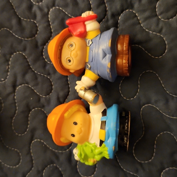 Fisher-Price Little People Figures - Picture 2 of 5